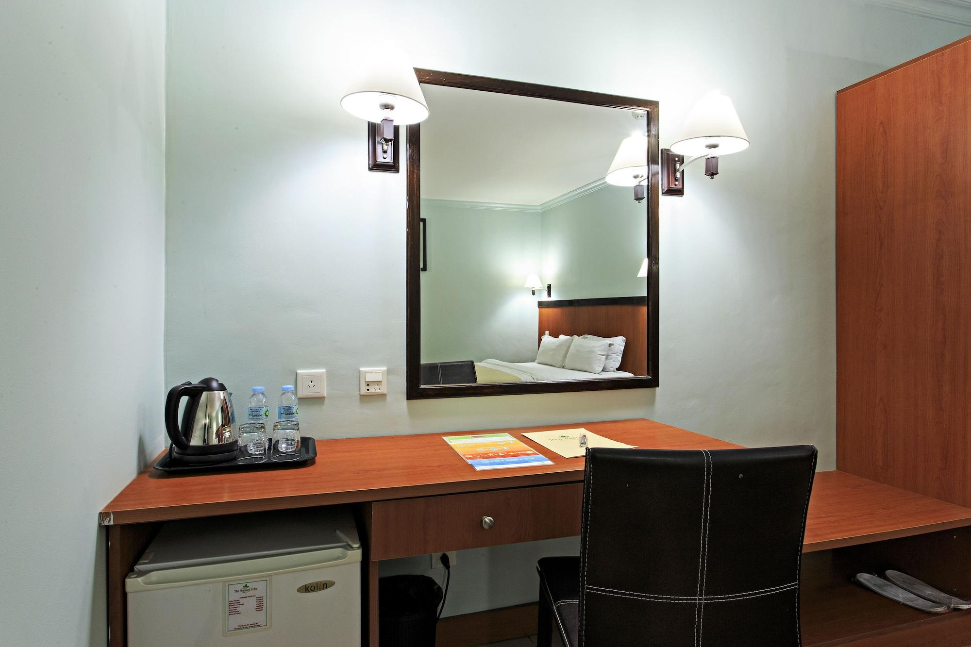 The Orchard Cebu Hotel & Suites Powered By Cocotel Extérieur photo