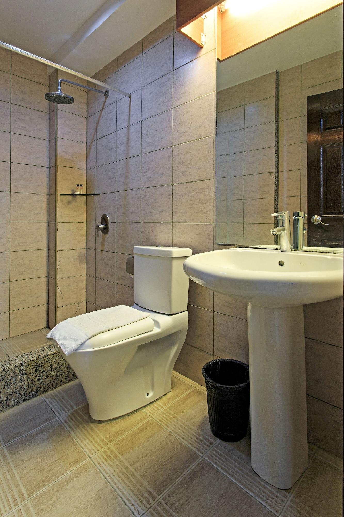 The Orchard Cebu Hotel & Suites Powered By Cocotel Extérieur photo