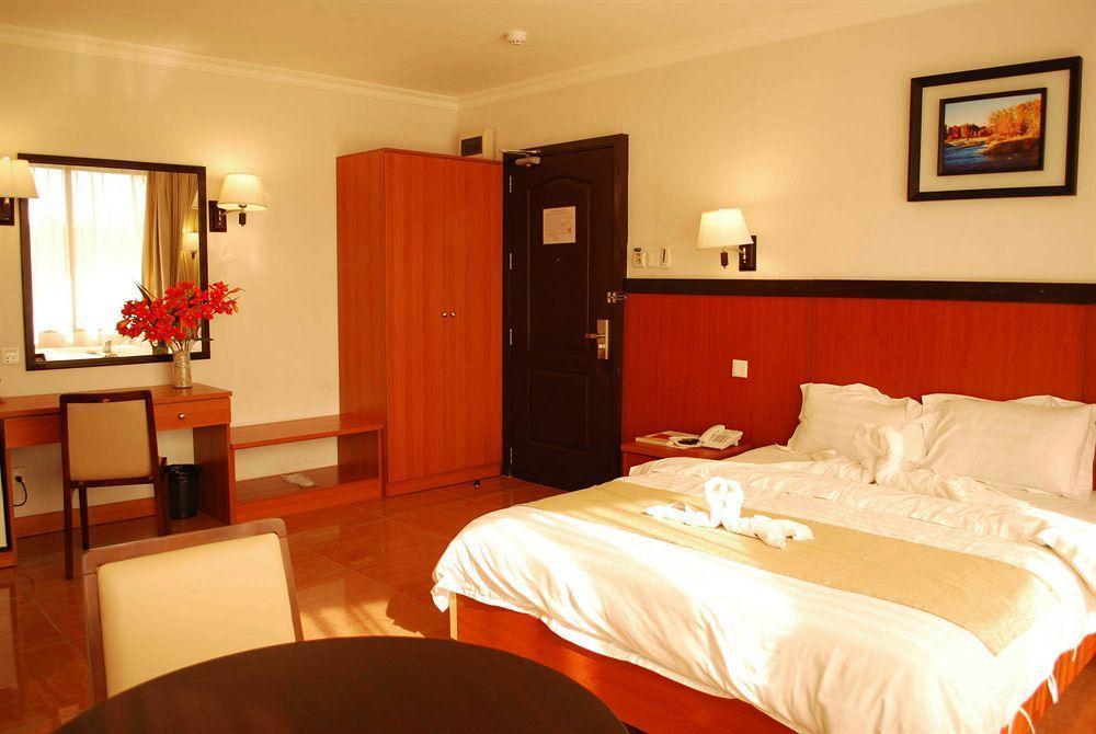 The Orchard Cebu Hotel & Suites Powered By Cocotel Extérieur photo