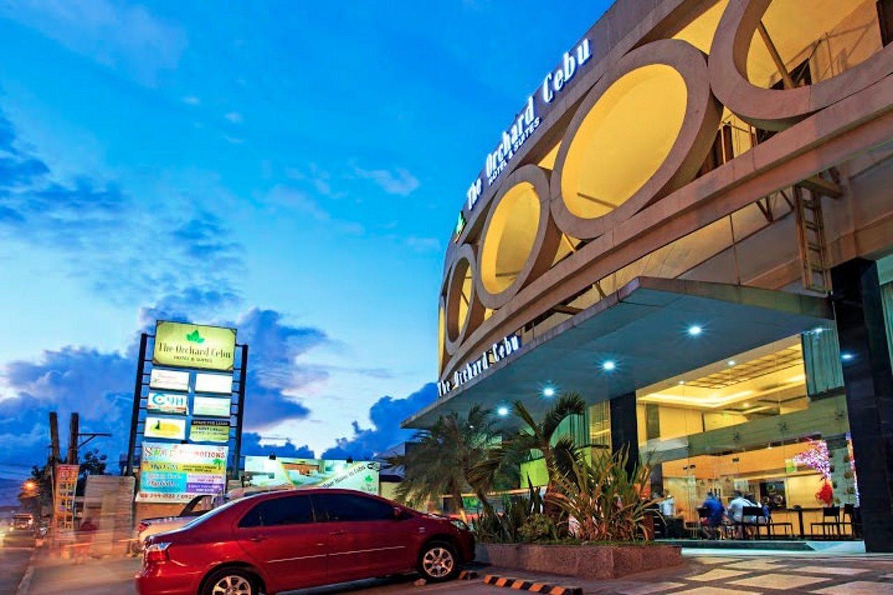 The Orchard Cebu Hotel & Suites Powered By Cocotel Extérieur photo